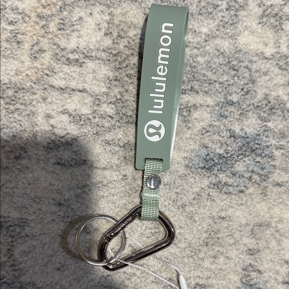 Lululemon Athletica Green Key Holder